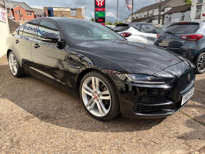 Jaguar XE 2.0 P250i HSE Auto Euro 6 (s/s) 4dr