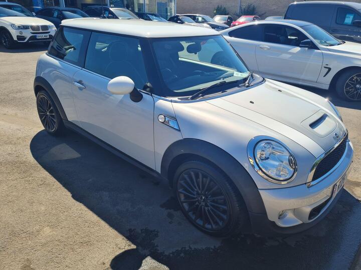 MINI Hatch 2.0 Cooper SD Euro 5 (s/s) 3dr