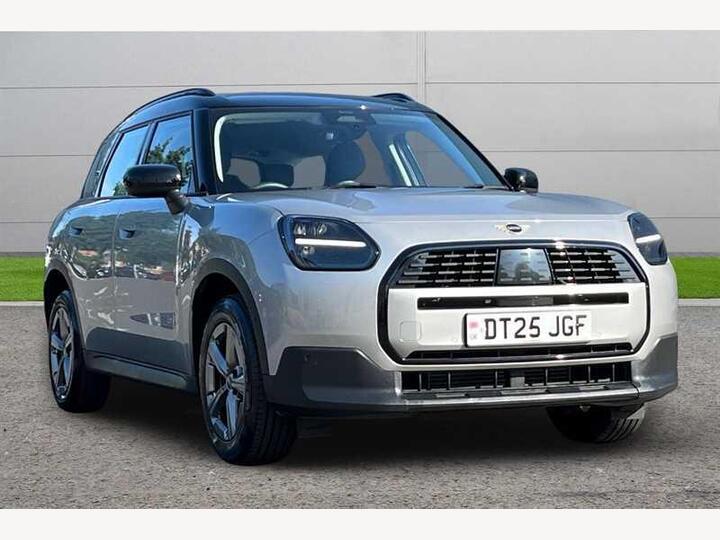 MINI Countryman 1.5C MHEV Classic Auto Euro 6 (s/s) 5dr