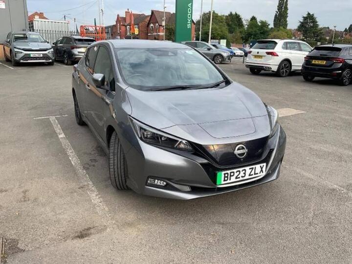 Nissan Leaf 39kWh Tekna Auto 5dr