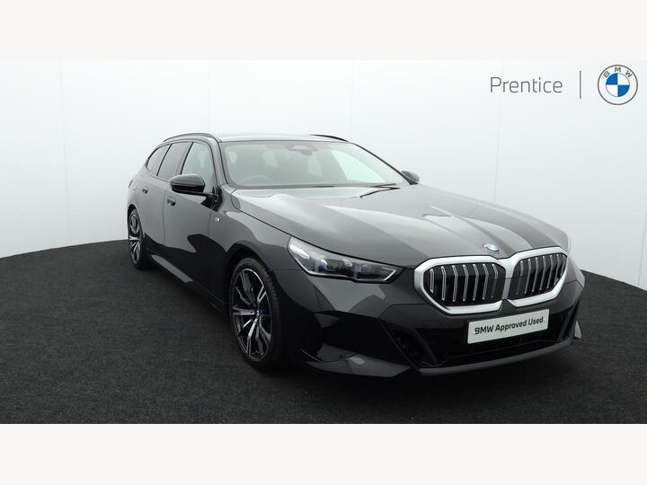 BMW 5 Series 2.0 520i MHT M Sport Touring Steptronic Euro 6 (s/s) 5dr BMW 5 Series 2.0 520i MHT M Sport Touring Steptronic Euro 6 (s/s) 5dr