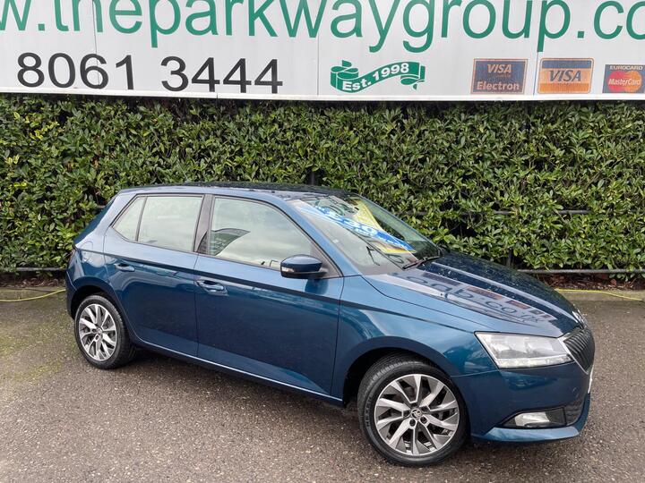 Skoda Fabia 1.0 TSI SE Drive Euro 6 (s/s) 5dr Skoda Fabia 1.0 TSI SE Drive Euro 6 (s/s) 5dr