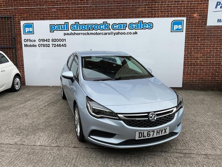 Vauxhall ASTRA HATCHBACK 1.4i Tech Line Nav Euro 6 5dr