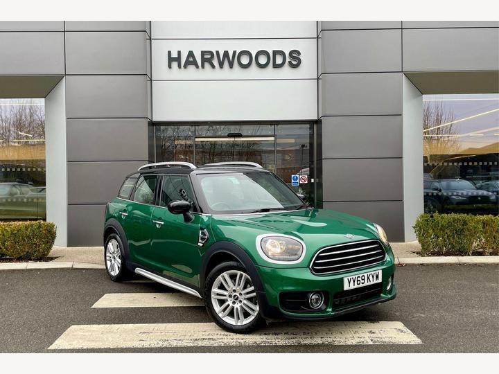 MINI Countryman 1.5 Cooper Exclusive Steptronic Euro 6 (s/s) 5dr