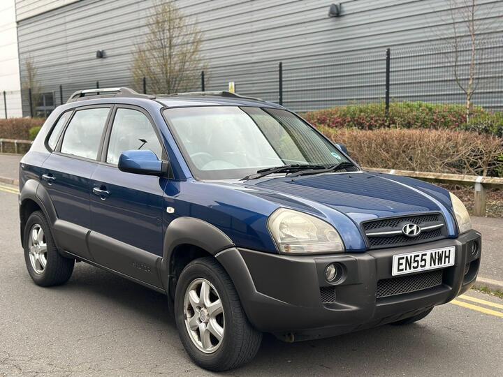 Hyundai TUCSON 2.0 CRTD CDX 5dr