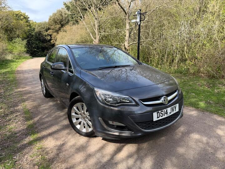 Vauxhall Astra 1.7 CDTi EcoFLEX 99g Elite Euro 5 (s/s) 5dr