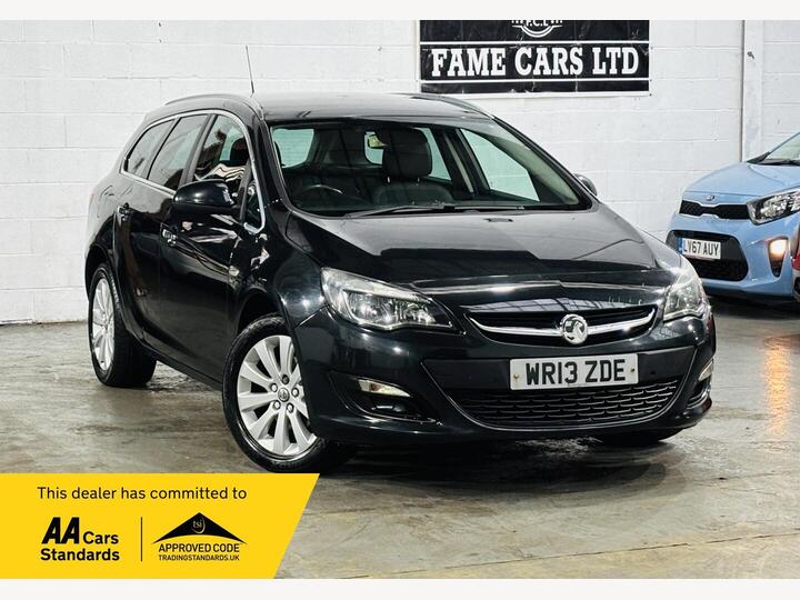 Vauxhall Astra 2.0 CDTi SE Sports Tourer Auto Euro 5 5dr Vauxhall Astra 2.0 CDTi SE Sports Tourer Auto Euro 5 5dr