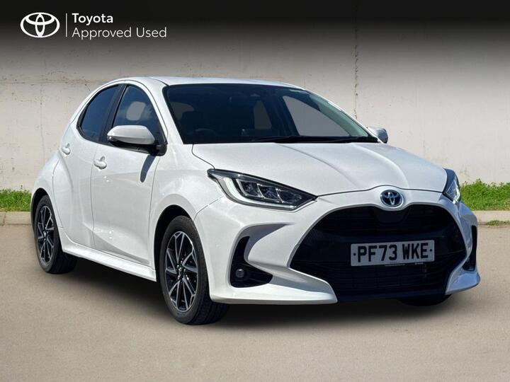 Toyota Yaris 1.5 VVT-h Design E-CVT Euro 6 (s/s) 5dr