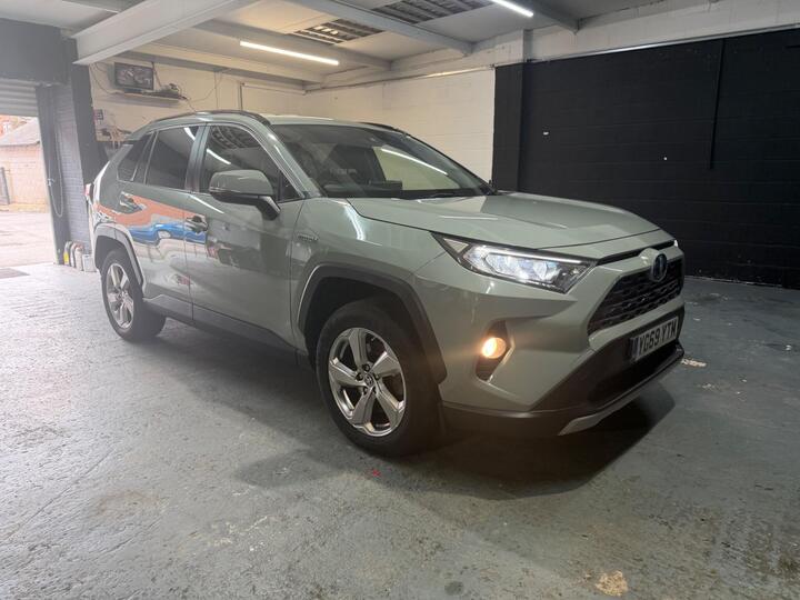 Toyota RAV4 2.5 VVT-h Design CVT Euro 6 (s/s) 5dr