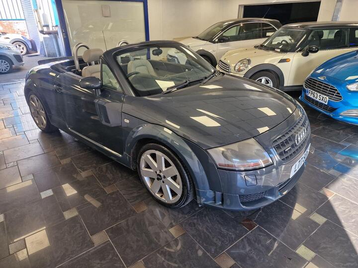 Audi TT 3.2 V6 Roadster Quattro 2dr