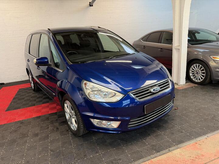 Ford Galaxy 2.0 TDCi Titanium Euro 5 5dr