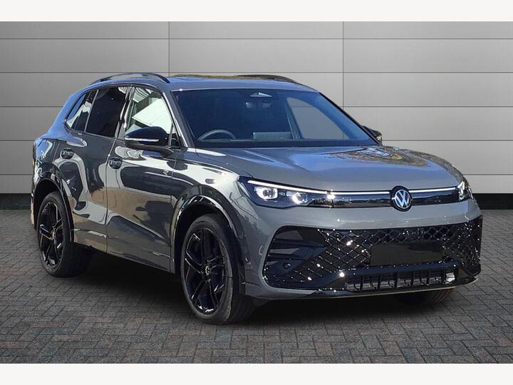 Volkswagen Tiguan 1.5 ETSI MHEV Black Edition DSG Euro 6 (s/s) 5dr