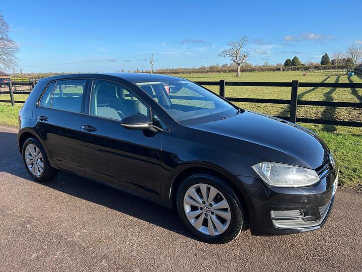 Volkswagen Golf 1.6 TDI BlueMotion Tech SE DSG Euro 5 (s/s) 5dr
