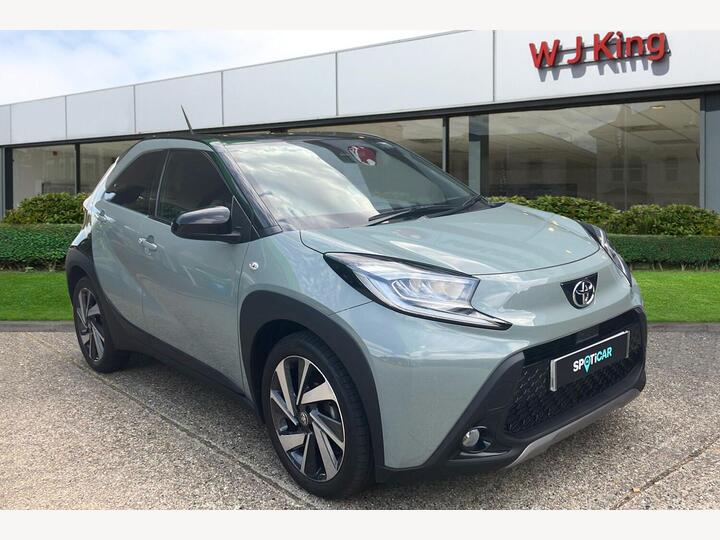 Toyota Aygo X 1.0 VVT-i Exclusive X-shift Euro 6 (s/s) 5dr