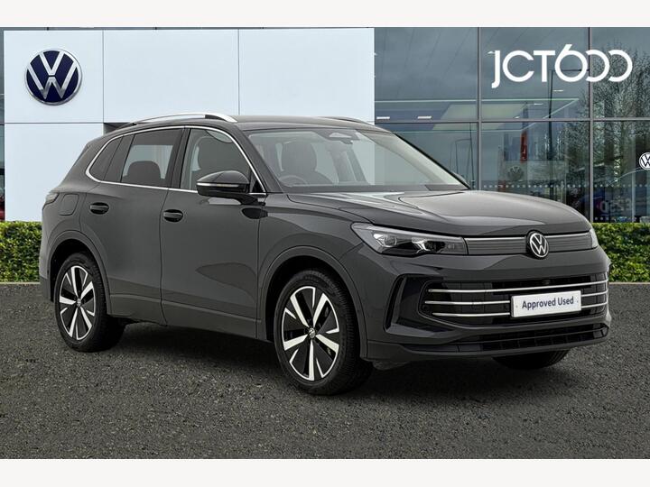 Volkswagen Tiguan 1.5 ETSI MHEV Elegance DSG Euro 6 (s/s) 5dr