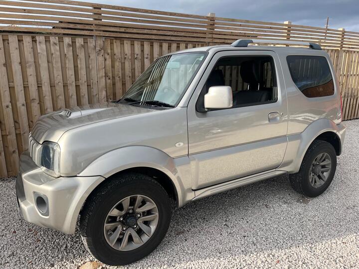 Suzuki Jimny 1.3 VVT SZ4 4WD Euro 6 3dr Suzuki Jimny 1.3 VVT SZ4 4WD Euro 6 3dr