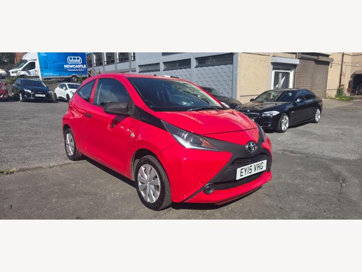 Toyota AYGO 1.0 VVT-i X Euro 5 3dr Euro 5