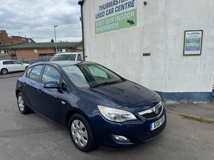 Vauxhall Astra 1.6 16v Exclusiv Auto Euro 5 5dr