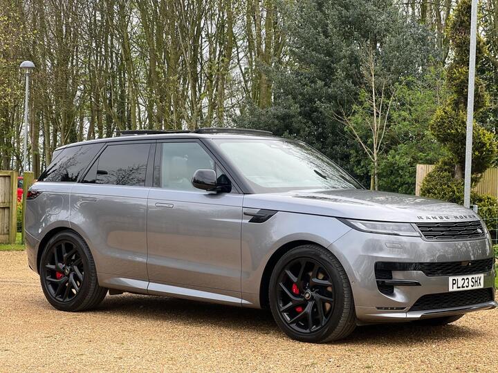 Land Rover Range Rover Sport 3.0 D300 MHEV Dynamic SE Auto 4WD Euro 6 (s/s) 5dr Land Rover Range Rover Sport 3.0 D300 MHEV Dynamic SE Auto 4WD Euro 6 (s/s) 5dr