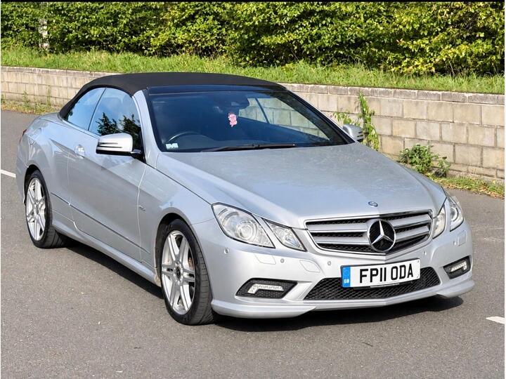 Mercedes-Benz E Class 3.0 E350 CDI V6 BlueEfficiency Sport Cabriolet G-Tronic Euro 5 2dr