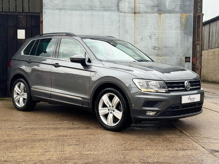 Volkswagen Tiguan 1.5 TSI EVO Match DSG Euro 6 (s/s) 5dr Volkswagen Tiguan 1.5 TSI EVO Match DSG Euro 6 (s/s) 5dr