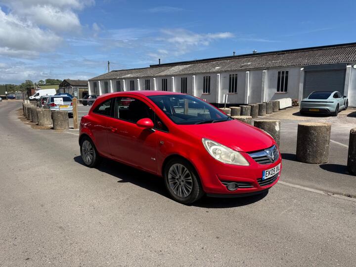 Vauxhall Corsa 1.4i 16v Design 3dr (a/c)