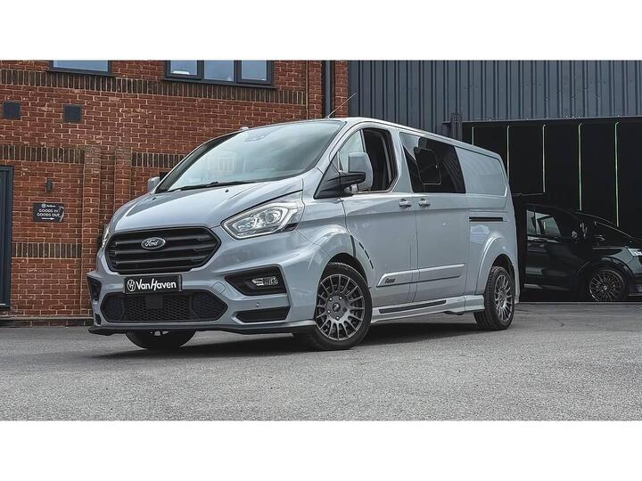 Ford Transit Custom 320 EcoBlue Limited Combi Van 2.0 Automatic Diesel