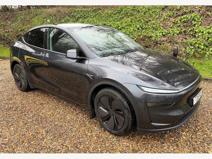Tesla Model Y 62.5kWh Auto RWD 5dr