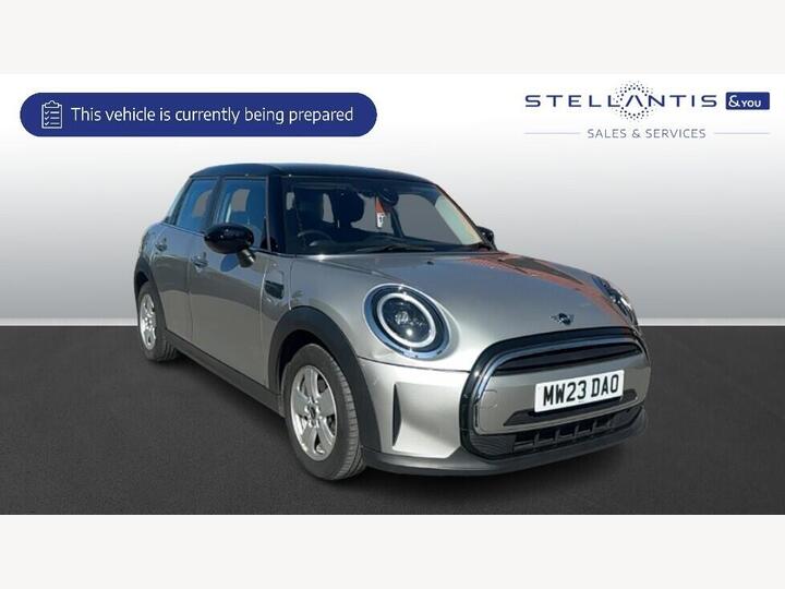 MINI Hatch 1.5 Cooper Classic Steptronic Euro 6 (s/s) 5dr