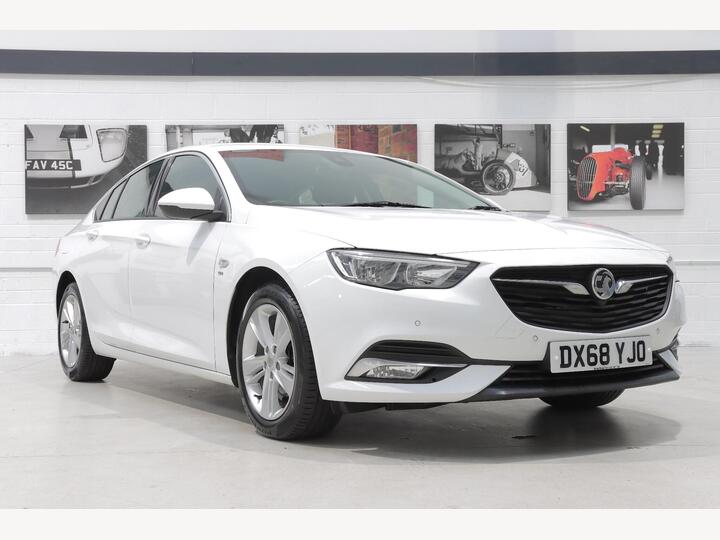 Vauxhall Insignia 1.6 Turbo D EcoTEC SRi Nav Grand Sport Euro 6 (s/s) 5dr Vauxhall Insignia 1.6 Turbo D EcoTEC SRi Nav Grand Sport Euro 6 (s/s) 5dr