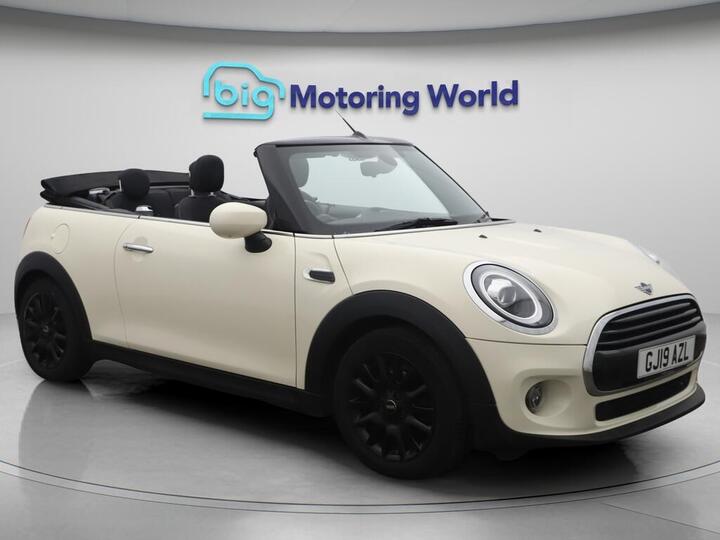 MINI Convertible 1.5 Cooper Classic Euro 6 (s/s) 2dr
