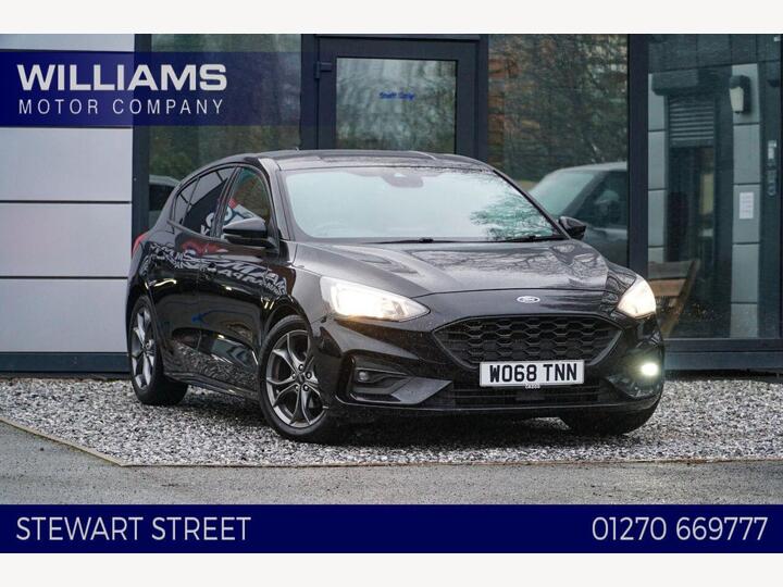 Ford FOCUS 1.0T EcoBoost ST-Line Euro 6 (s/s) 5dr