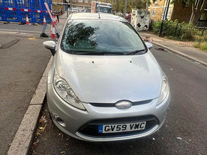 Ford Fiesta 1.25 Zetec 5dr
