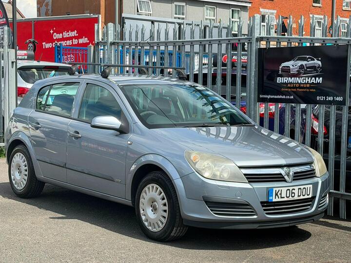 Vauxhall Astra 1.4i 16v Life 5dr