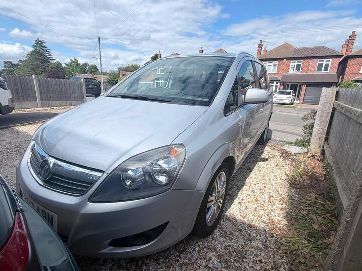 Vauxhall Zafira 1.7 CDTi EcoFLEX Design Euro 5 5dr (SNav)