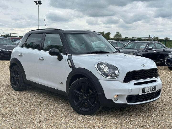 MINI Countryman 2.0 Cooper SD ALL4 Euro 5 (s/s) 5dr MINI Countryman 2.0 Cooper SD ALL4 Euro 5 (s/s) 5dr