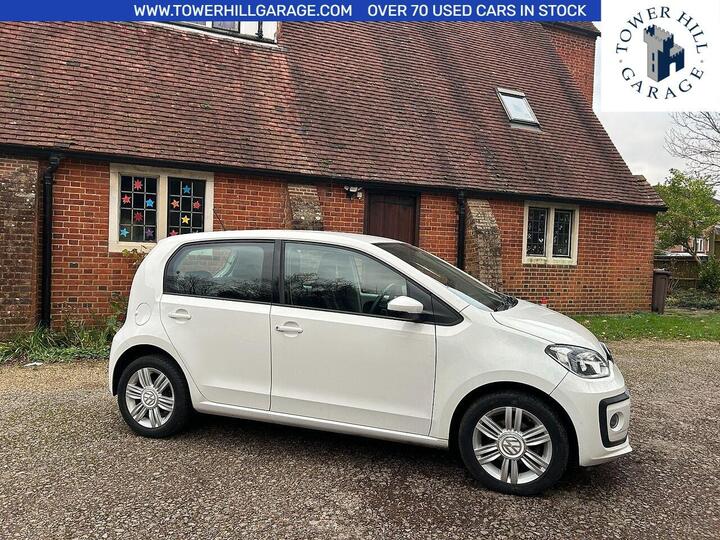 Volkswagen Up! 1.0 BlueMotion Tech High Up! Euro 6 (s/s) 5dr Volkswagen Up! 1.0 BlueMotion Tech High Up! Euro 6 (s/s) 5dr