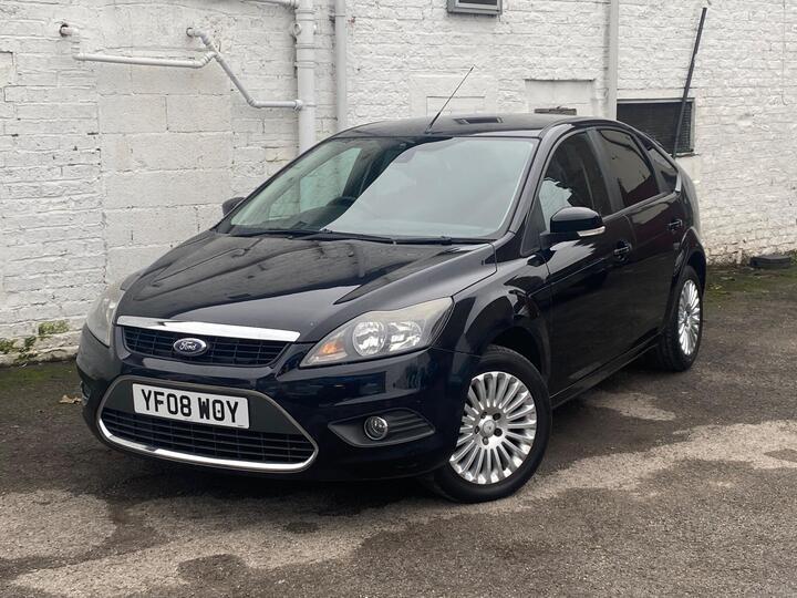 Ford Focus 1.6 Titanium 5dr