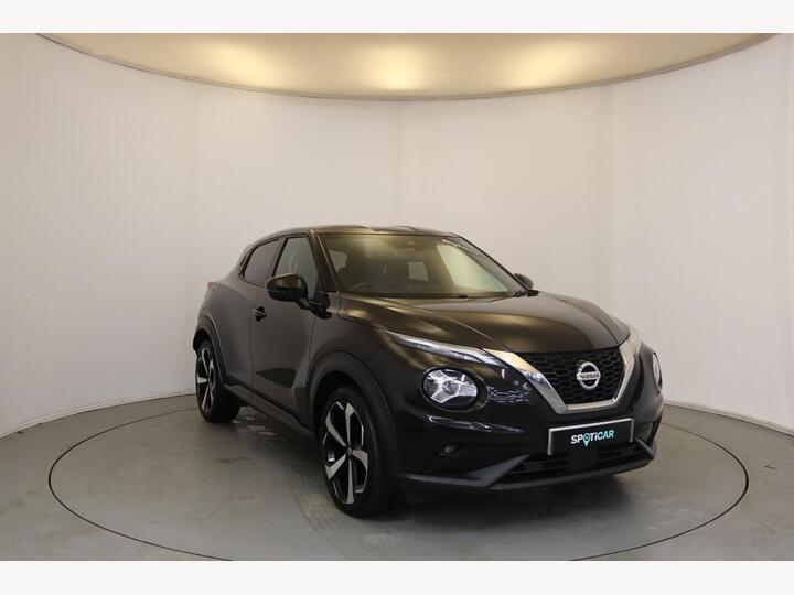 Nissan Juke 1.0 DIG-T Tekna DCT Auto Euro 6 (s/s) 5dr