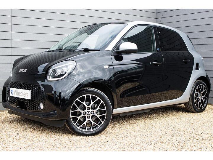 Smart Forfour 17.6kWh Exclusive Auto 5dr (22kW Charger)