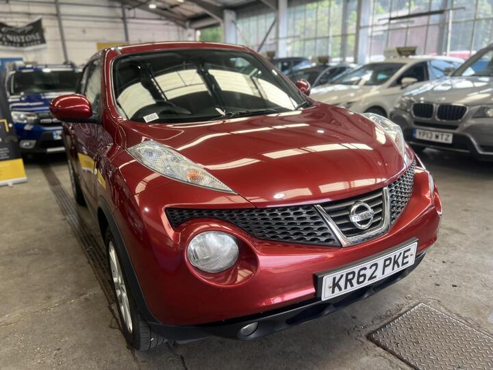 Nissan Juke 1.6 Acenta Premium Euro 5 (s/s) 5dr