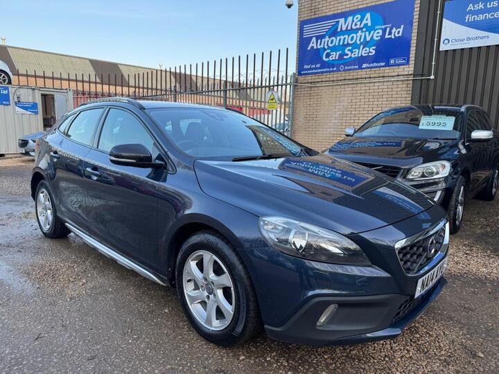 Volvo V40 Cross Country 1.6 D2 SE Euro 5 (s/s) 5dr Volvo V40 Cross Country 1.6 D2 SE Euro 5 (s/s) 5dr