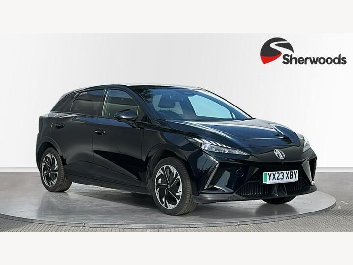 MG MG4 64kWh Trophy Long Range Auto 5dr