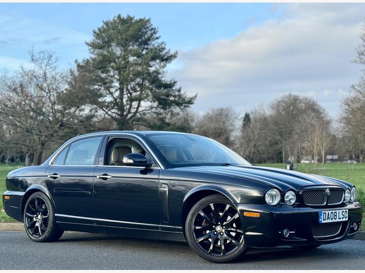 Jaguar XJ 2.7 TD Sovereign 4dr