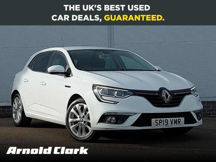 Renault Megane 1.3 TCe Play Euro 6 (s/s) 5dr Renault Megane 1.3 TCe Play Euro 6 (s/s) 5dr