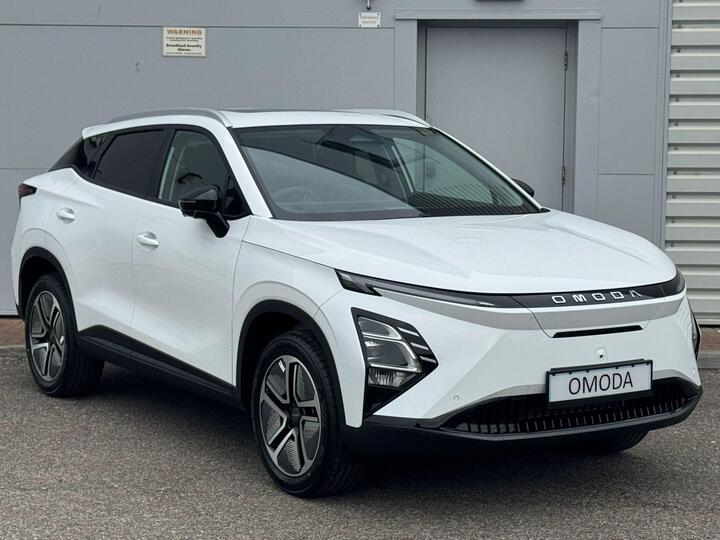 Omoda OMODA E5 61.05kWh Noble Auto 5dr