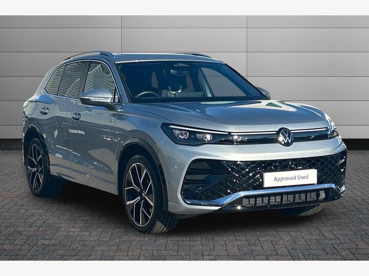 Volkswagen Tiguan 2.0 TDI R-Line DSG Euro 6 (s/s) 5dr