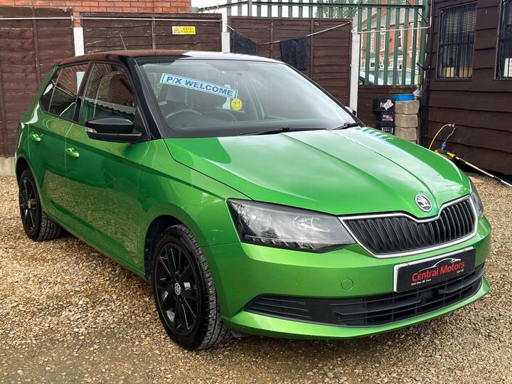 Skoda Fabia 1.2 TSI Colour Edition Euro 6 (s/s) 5dr Skoda Fabia 1.2 TSI Colour Edition Euro 6 (s/s) 5dr