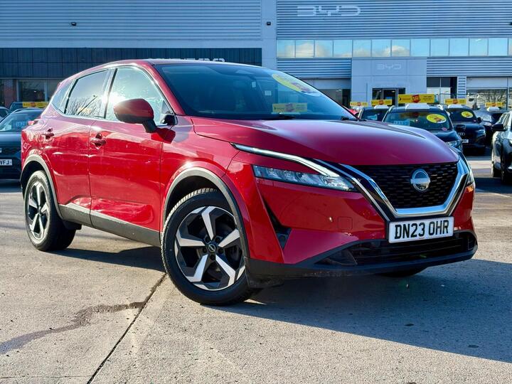 Nissan Qashqai 1.3 DIG-T MHEV N-Connecta XTRON Euro 6 (s/s) 5dr