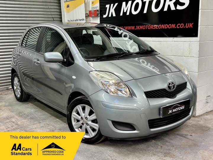 Toyota Yaris 1.33 Dual VVT-i TR MultiMode Euro 4 (s/s) 5dr